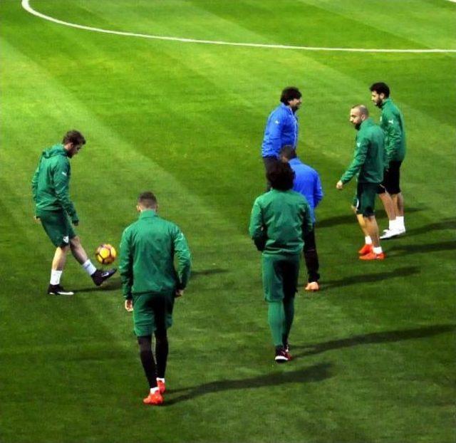 Hamzaoğlu: 3 Ya Da 4 Oyuncu Transfer Edeceğiz 1