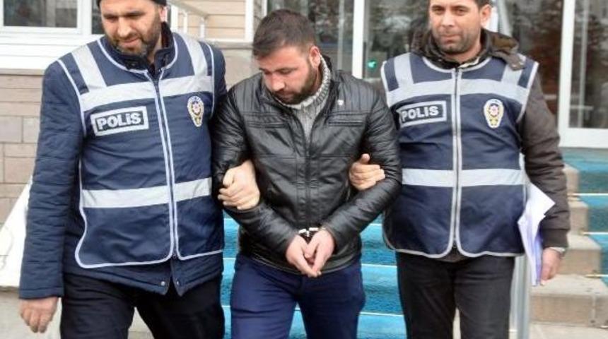 Sahte Başkomiser Yakalandı