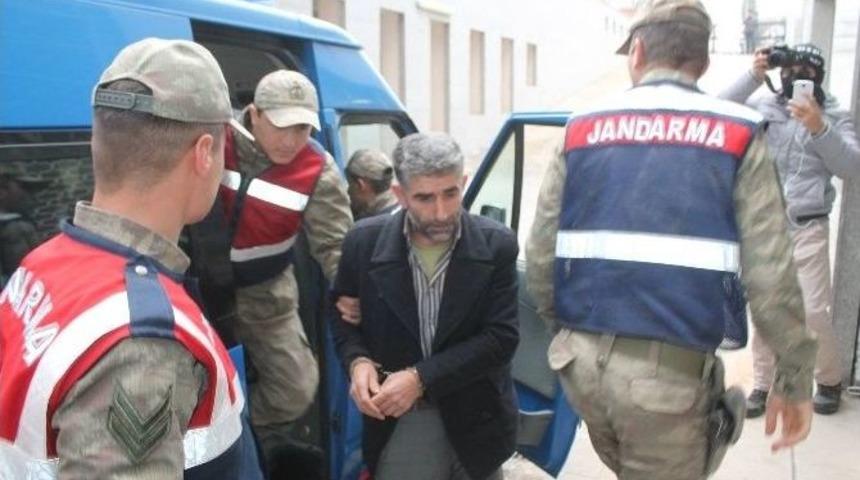 Sosyal Medyada Ter&ouml;r Propagandası Yapan 5 Kişi Adliyeye Sevk Edildi