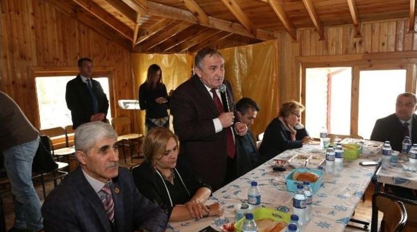 Bolu&rsquo;nun Geleceğini Yansıtan Projeler Muhtarlara Anlatıldı