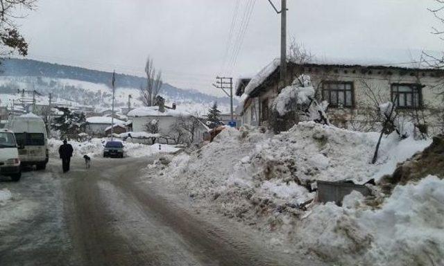 Meteoroloji, Bursa Orhaneli'nde Sıcaklığı -39.6 Gösterdi