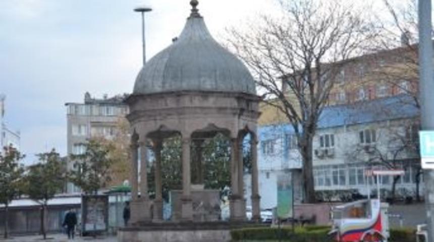 Tarihi Şadırvan Restore Edilecek