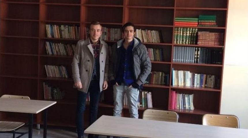 Salihli Myo, İlkokula K&uuml;t&uuml;phane Kazandırdı