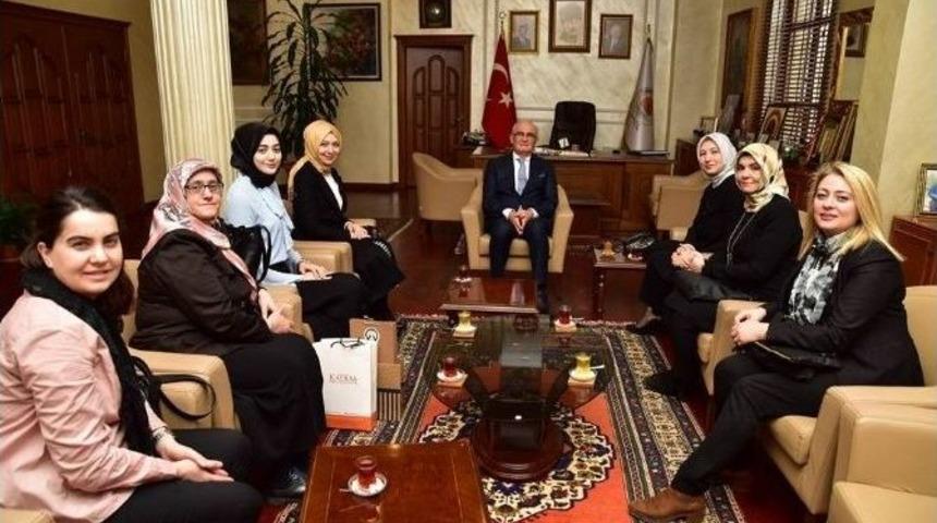 Kadem&rsquo;in Projeleri Başkan Yılmaz&rsquo;ı Heyecanlandırdı