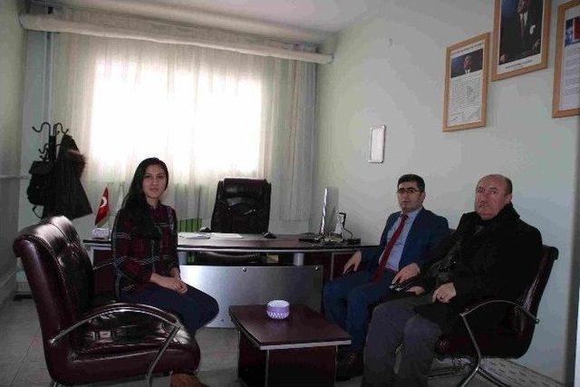 Kaymakam Çetin, Sağlık Gurup Başkanlığını Ziyaret Etti