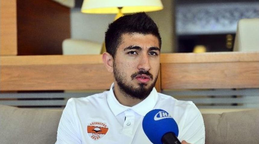 Adanasporlu Emre Uğur Uru&ccedil;: "jurcic T&uuml;rk Oyuncuları Sevmiyordu"
