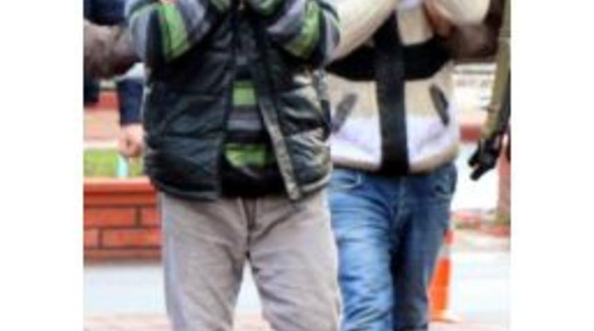 Aynı Otelde &Ouml;nce Ağabeyi, Sonra Kardeşiyle Su&ccedil;&uuml;st&uuml; Yakalandı