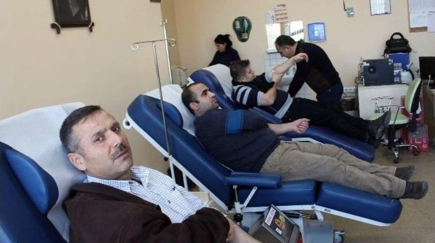 Kızılay&rsquo;ın &Ccedil;ağrısı Siirt&rsquo;te Kan Bağışını Arttırdı