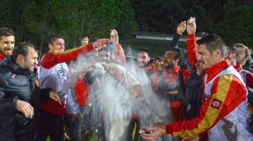 G&ouml;ztepe Murat Akın Ile 1.5 Yıllık S&ouml;zleşme Imzaladı