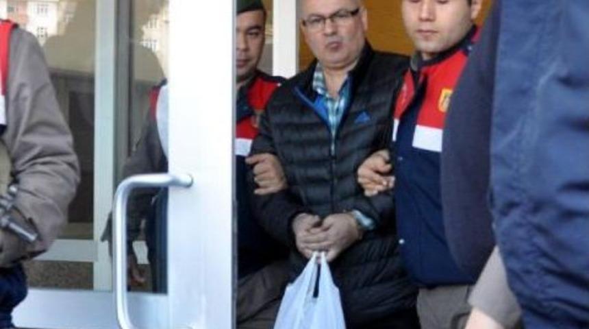 Trabzon&rsquo;Da Annesi Ve 3 Kardeşini T&uuml;fekle &Ouml;ld&uuml;ren Zanlı Tutuklandı