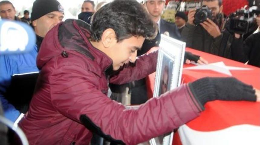 Şehit Polis Yener Arslan, Gaziantep'te Toprağa Verildi