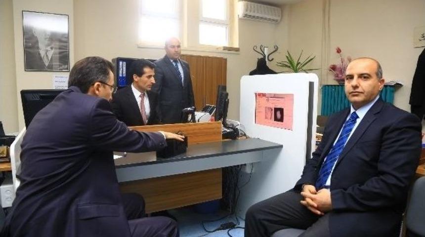 Darende&rsquo;de &Ccedil;ipli Kimlik Kartlarının Dağıtımı Başladı