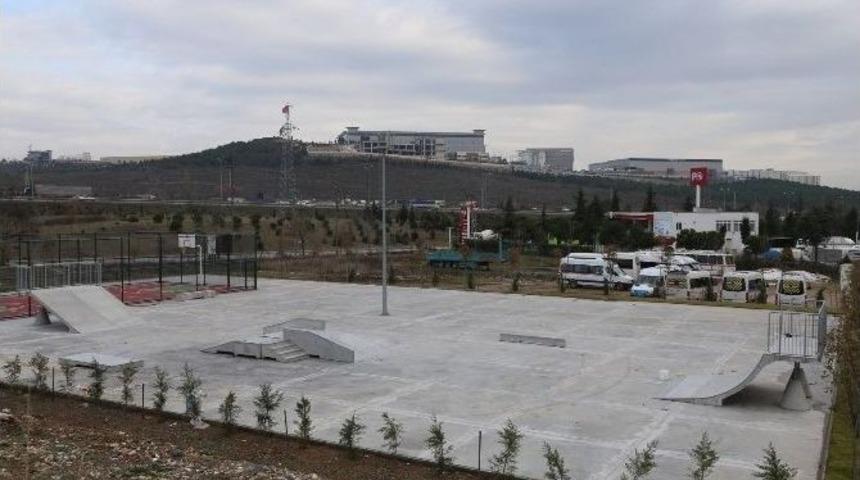 Gebze Kaykay Pisti Gen&ccedil;leri Bekliyor