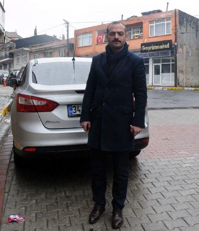 Eyüp Chp İlçe Başkanı Akçiçek Şüpheli Sahıslardan Şikayetçi Oldu