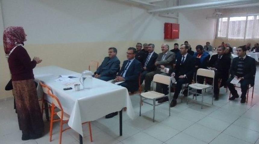 Afad Personeline Aile Eğitim Semineri