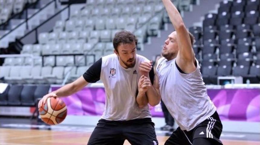 Beşiktaş Sompo Japan Derbi Hazırlıklarına Başladı