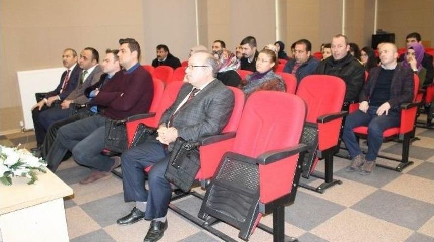 Kırmızı Melekler Teşekk&uuml;r Belgelerini Aldı