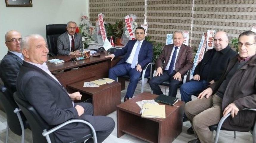 Saruhanlı&rsquo;daki &Ccedil;alışmalara Yakın Takip