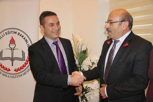 Sigarayı Bırakan Personellere &Ccedil;eyrek Altın 1