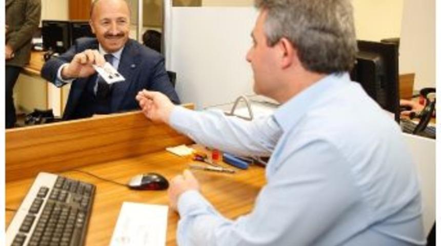 Başkan Altunay, &Ccedil;ipli Kimlik İ&ccedil;in Başvurusunu Yaptı