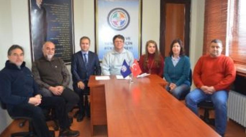 Elektrikli Bisikletlerin Trafikte Bulunmaları Yasal Değil