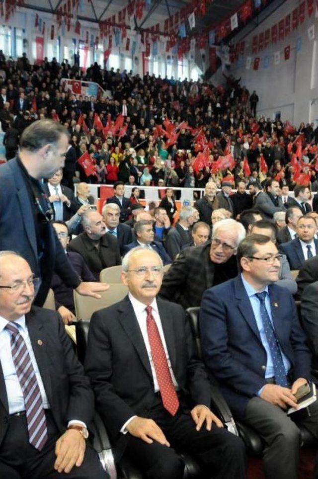 Kılı&ccedil;daroğlu: T&uuml;rkiye Ter&ouml;re Teslim Edildi (2) 2