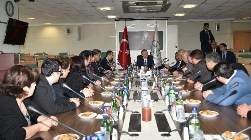 Hınıs Başk&ouml;y Barajı Sulaması İşinin S&ouml;zleşmesi İmzalandı