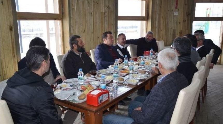 Başkan Bakıcı Dolmuş&ccedil;ular İle Kahvaltıda Buluştu