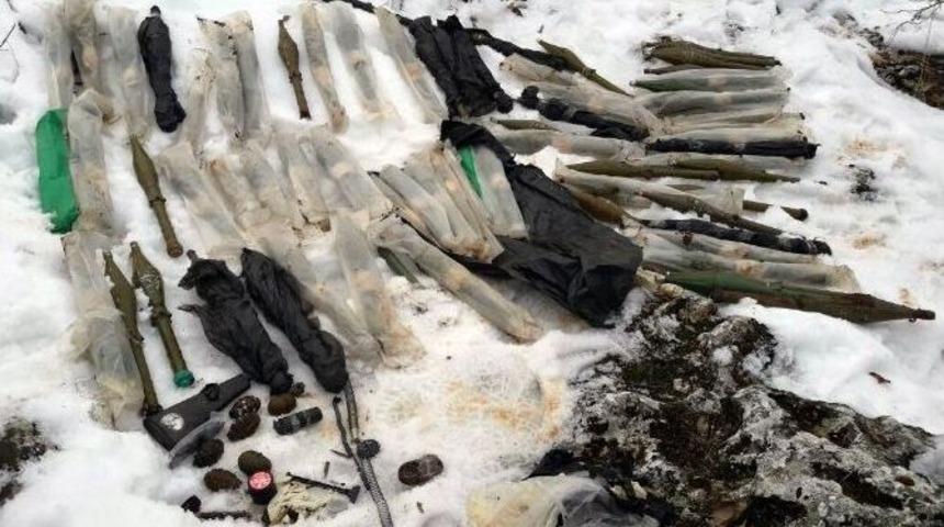 Lice&rsquo;de &Ccedil;ok Sayıda Silah Ve M&uuml;himmat Ele Ge&ccedil;irildi