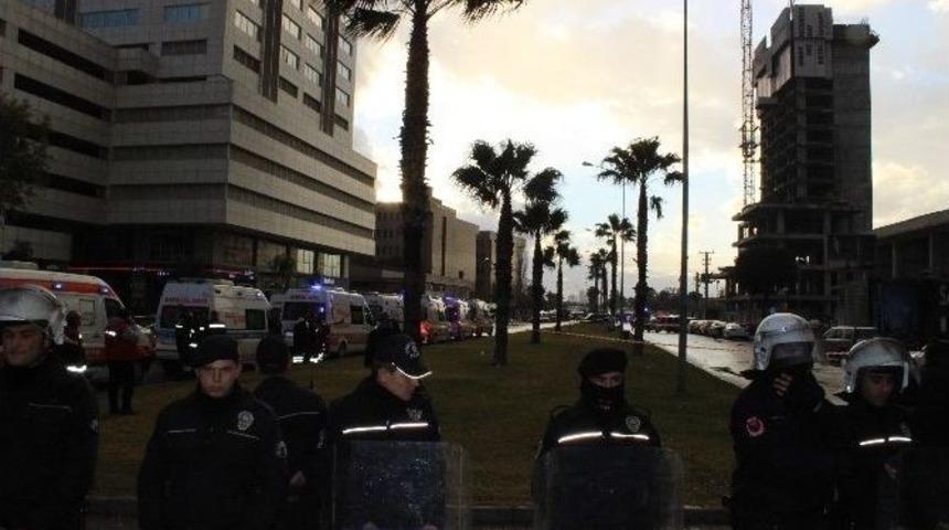 İzmir&rsquo;de Ter&ouml;r Saldırısı