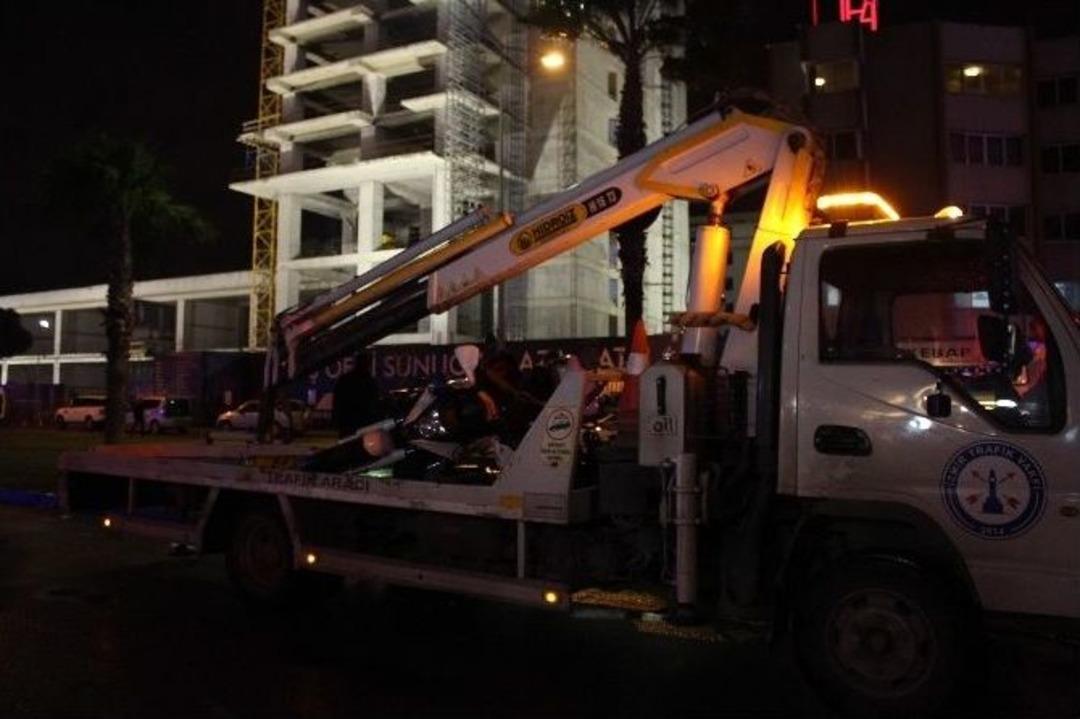 İzmir&rsquo;deki Ter&ouml;r Saldırısı