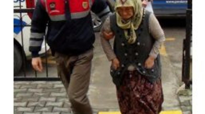 Komşusunu Bı&ccedil;akla Yaralayan Kadın Tutuklandı