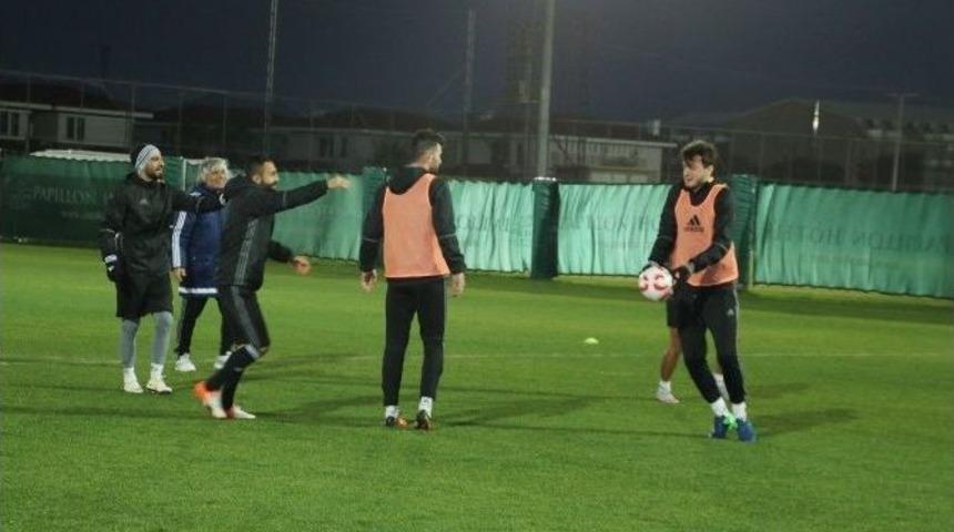 Şanlıurfaspor Antalya&rsquo;daki Kamp &Ccedil;alışmalarını S&uuml;rd&uuml;r&uuml;yor