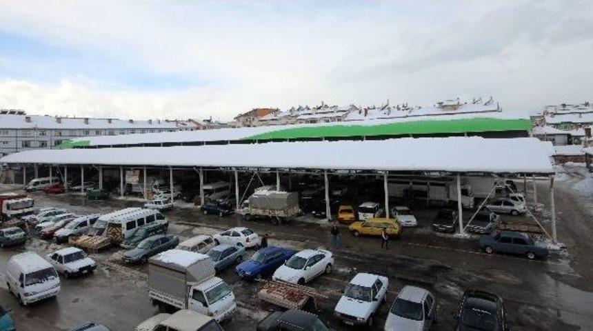 Beyşehir&rsquo;de Kapalı Pazar Yeri G&uuml;venlik Gerek&ccedil;esiyle Kapatıldı