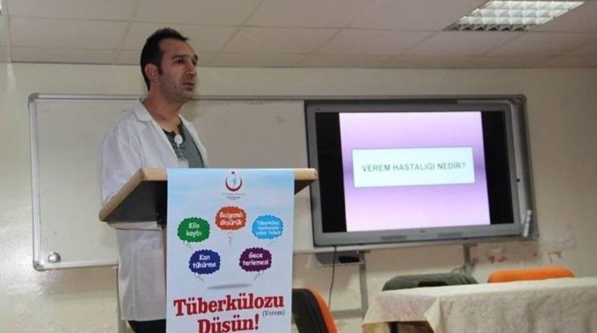 Verem Savaş Birimi &Ouml;ğrencileri Bilgilendirdi