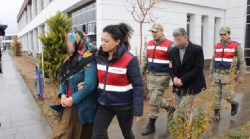 Sosyal Medyada Ter&ouml;r Propagandası Yapan 3 Şahıs Tutuklandı