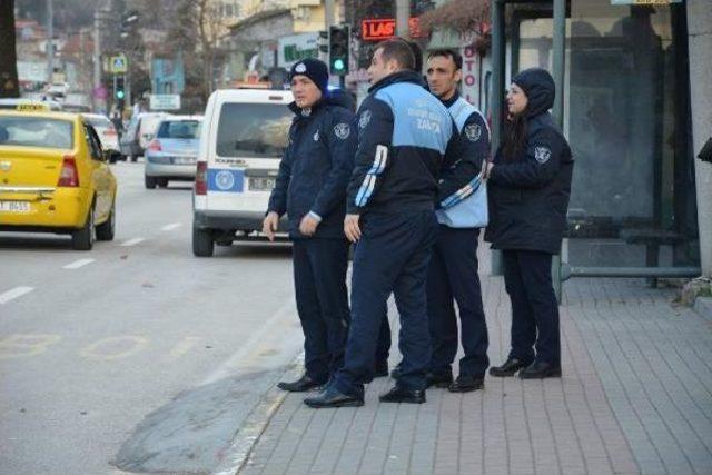 Bursa'da Lodos, Inşaat Iskelesini Yıktı