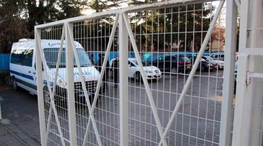 Bolu'da Adliye &Ccedil;evresinde &Ouml;nlemler Artırıldı