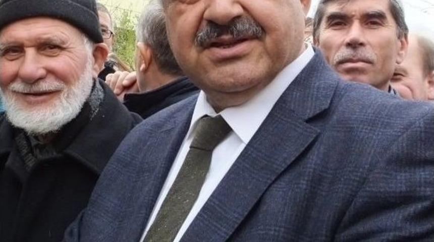 Burhaniye&rsquo;de D&uuml;d&uuml;kl&uuml; Suyu Hattı Yenileniyor