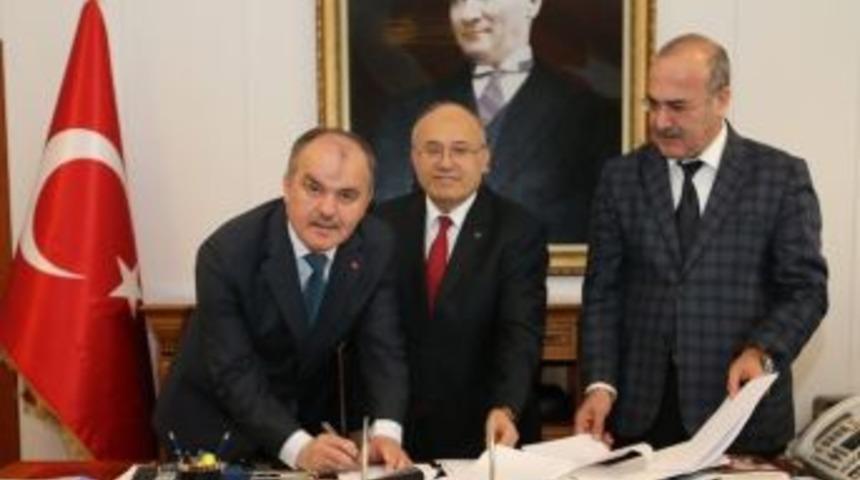 Denizli&rsquo;de Tercihi Meslek Lisesi Olanlara Burs Desteği Geliyor