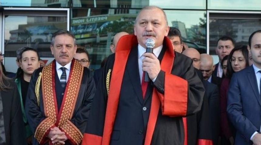 İzmir Adliyesi &Ouml;n&uuml;nde Ger&ccedil;ekleşen Hain Ter&ouml;r Saldırısına Trabzon&rsquo;dan Kınama