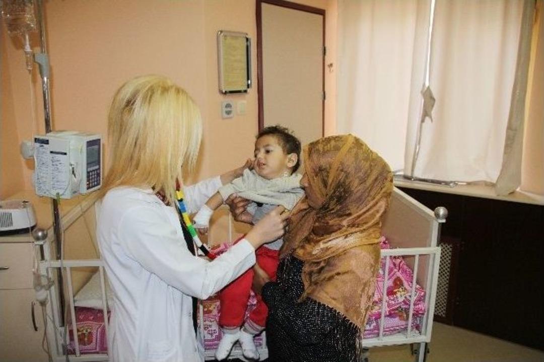 Savaşın &Ccedil;ocukları Hatay&rsquo;da Tedavi Ediliyor