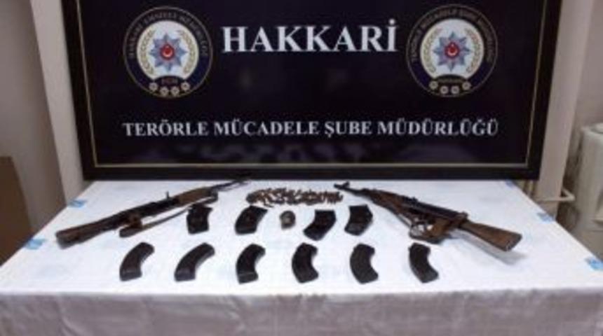 Hakkari’de Silah Ve Mühimmat Ele Geçirildi