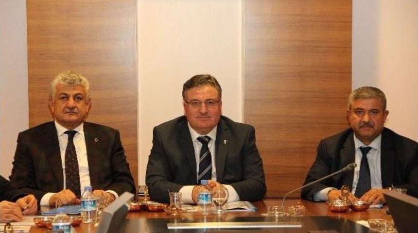 Halıcılar Zorluklara İnat İhracatı Artıracak