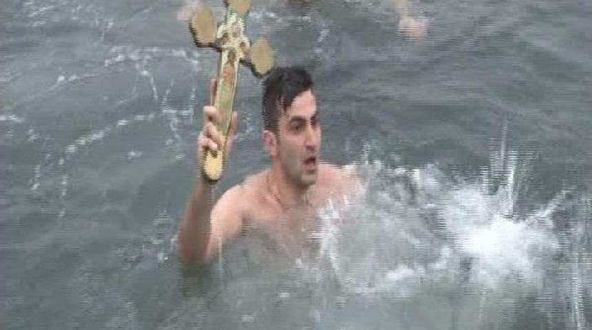 Yeşilk&ouml;y'de Ha&ccedil; &Ccedil;ıkarma T&ouml;reni