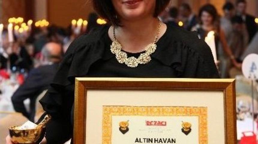 Altın Havan &Ouml;d&uuml;lleri&rsquo;nde &rsquo;ila&ccedil; Dışı Kategori &Uuml;r&uuml;n &Ouml;d&uuml;l&uuml;&rsquo; Sahibini Buldu