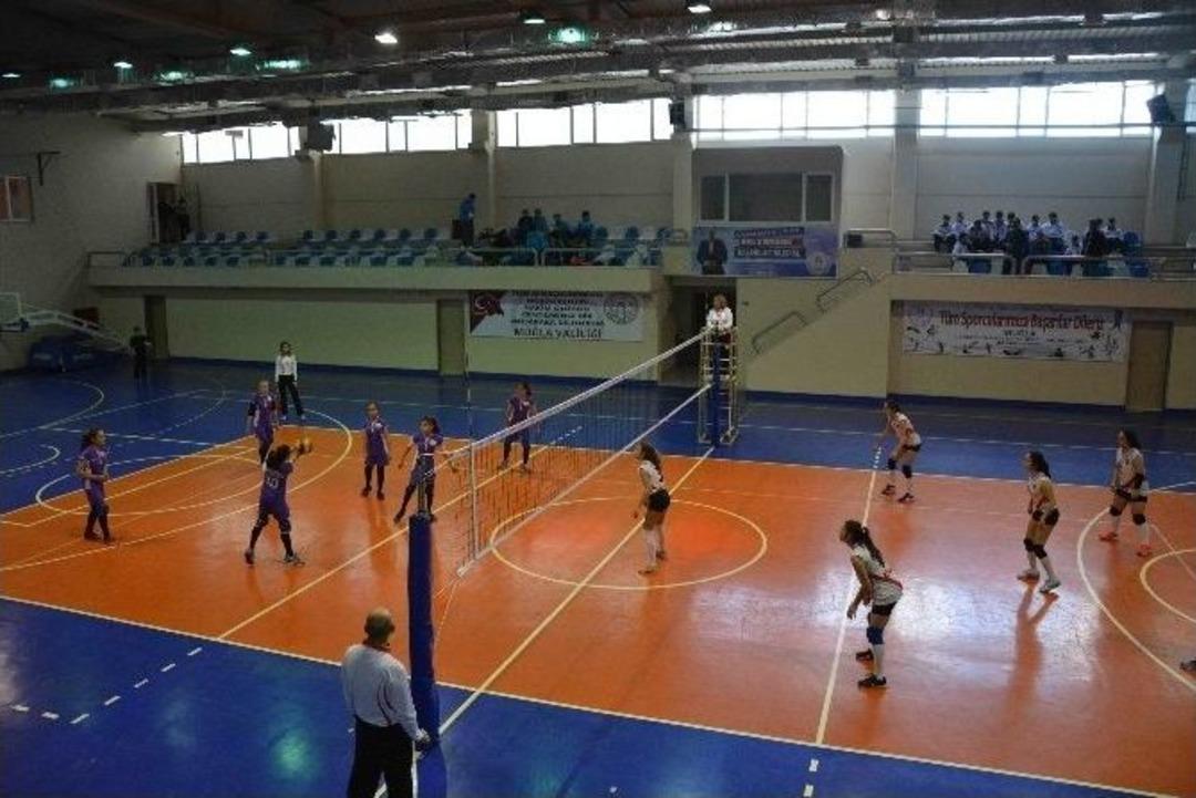 Anadolu Yıldızları Ortaca&rsquo;da M&uuml;cadele Ediyor