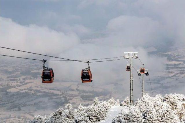 Denizli'de Şiddetli Rüzgar Etkili Oldu