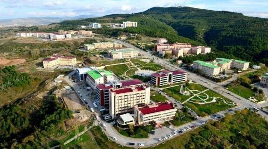 Çomü'de Korkutan Asılsız 'bomba' Iddiası