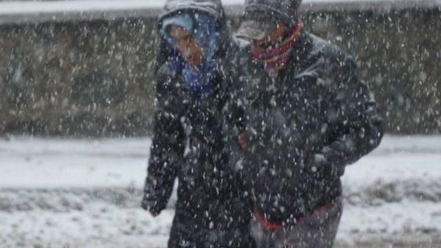 Edirne'de Okullara 'kar Tatili' (3)